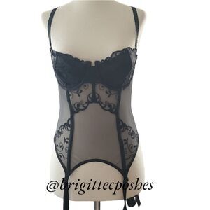 VICTORIA'S SECRET Black See-through Lace Embroidered Teddy with Garters